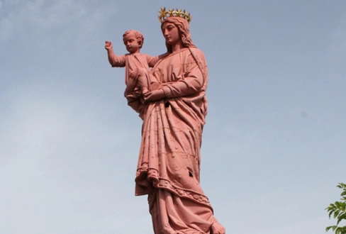 Visuel de La statue Notre-Dame de France